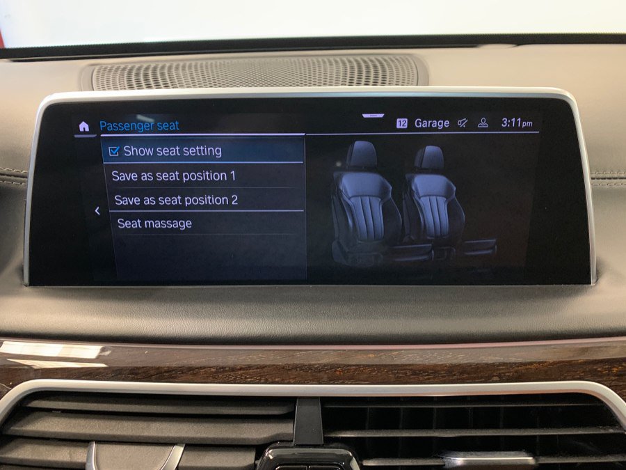 Used 2021 BMW 750i xDrive w/ Executive Package AWD/4WD image 51