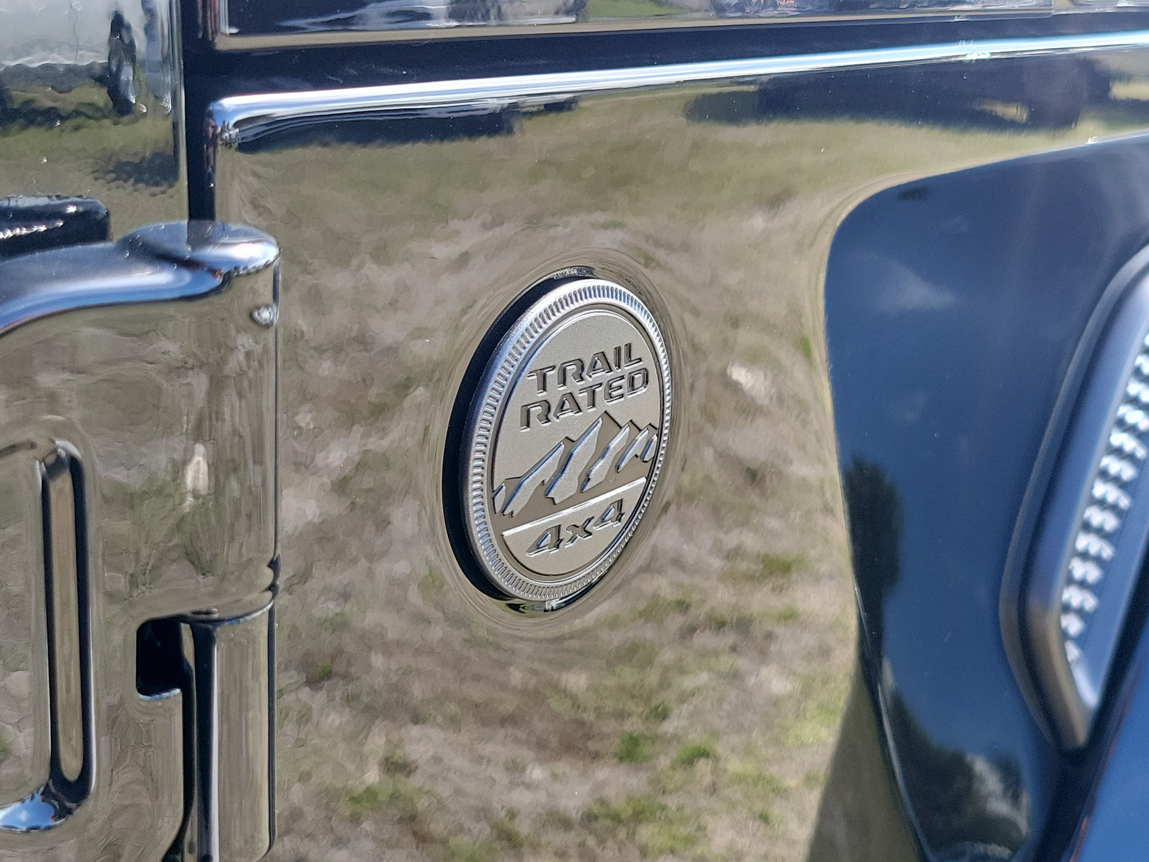 New 2026 Jeep Wrangler Unlimited Sahara AWD/4WD image 6