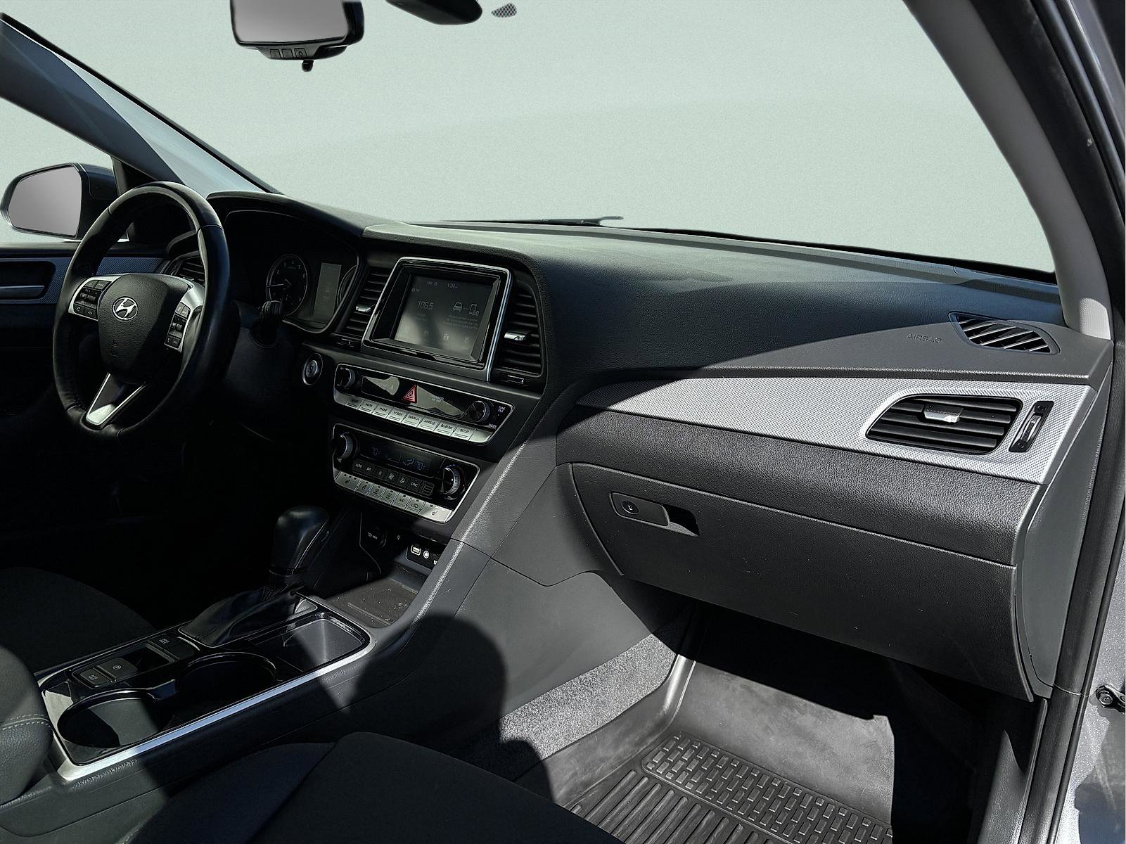 Used 2019 Hyundai Sonata SEL w/ Tech Package 02 FWD image 36