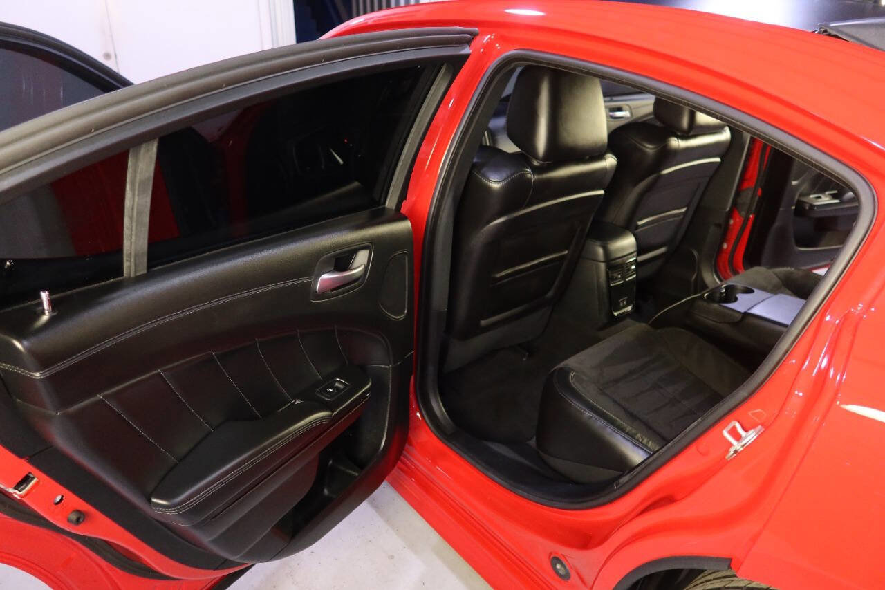 Used 2023 Dodge Charger R/T w/ Daytona Edition Group image 16