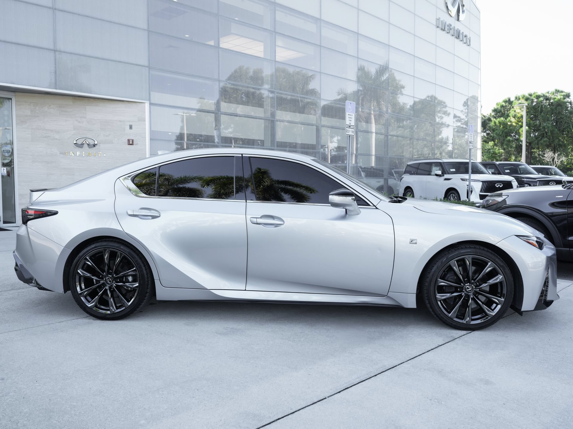 Used 2023 Lexus IS 350 F Sport RWD image 29