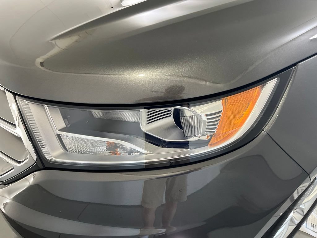Used 2017 Ford Edge SEL w/ Equipment Group 201A AWD/4WD image 37