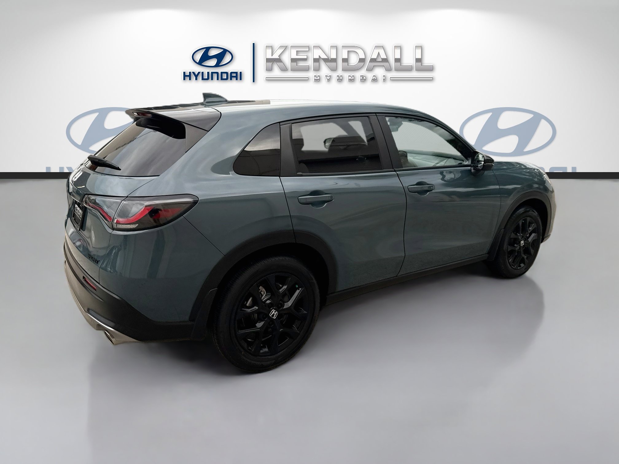 Used 2025 Honda HR-V Sport image 6
