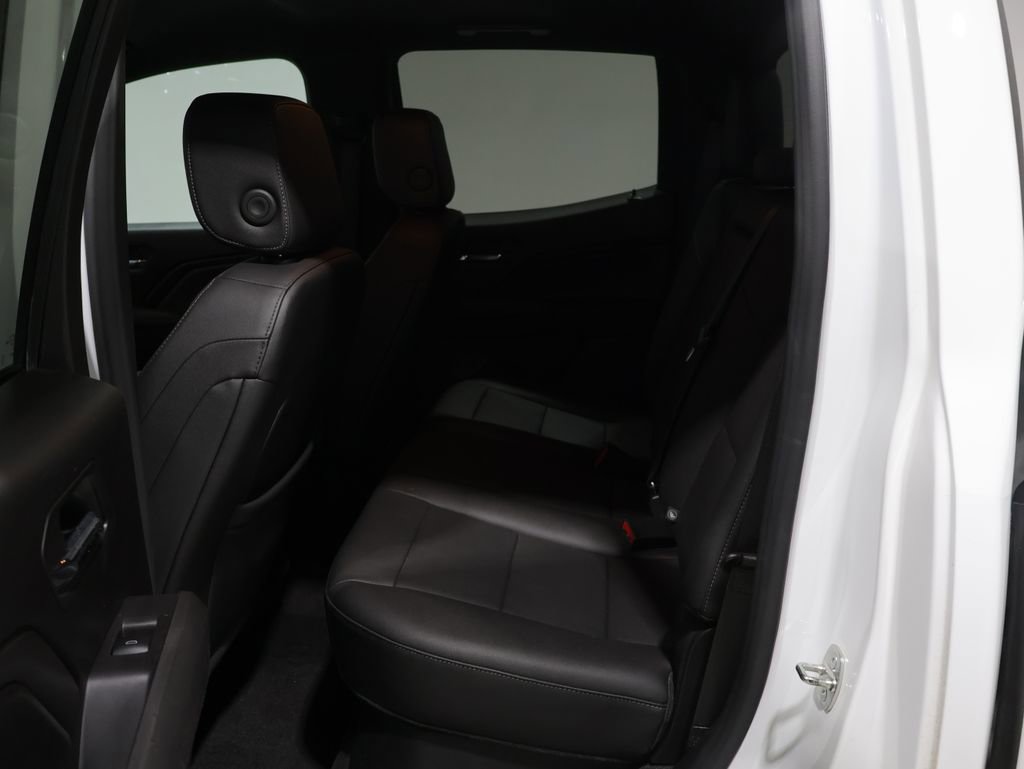 Used 2023 GMC Canyon Elevation w/ Elevation Premium Package image 19