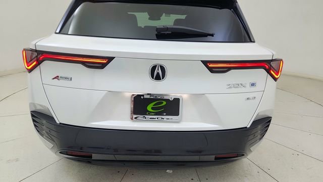 Used 2024 Acura ZDX A-Spec image 12