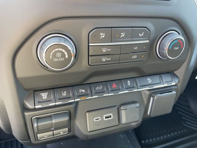 New 2026 Chevrolet Silverado 2500 Custom w/ Custom Value Package AWD/4WD image 18