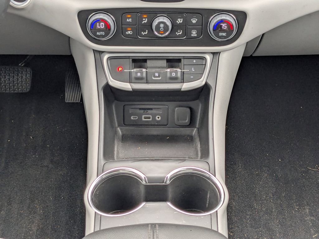 Certified 2023 GMC Terrain SLT image 22