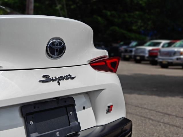 Used 2020 Toyota Supra Premium w/ Driver Assist Package RWD image 8