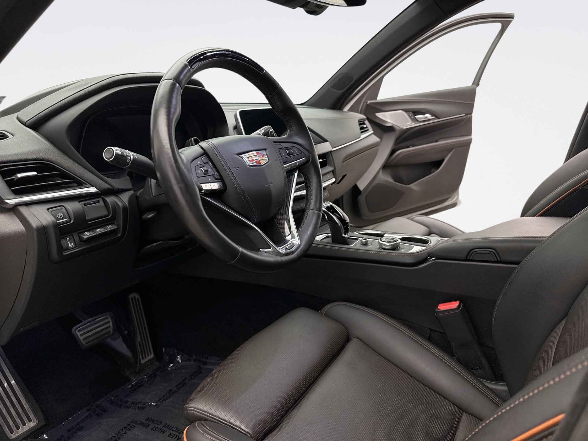 Used 2024 Cadillac CT4 V w/ Super Cruise 2 Package AWD/4WD image 10
