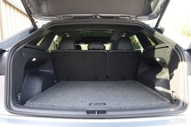 New 2026 Volkswagen Atlas Cross Sport SE image 7