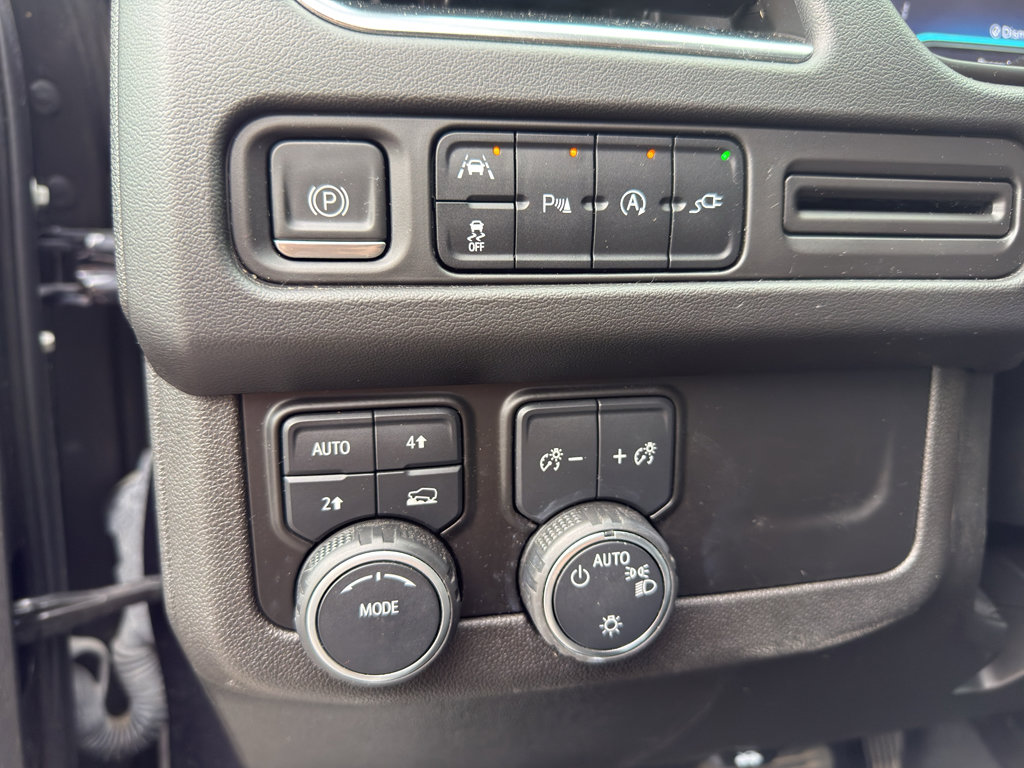 Used 2022 Chevrolet Tahoe LT AWD/4WD image 31