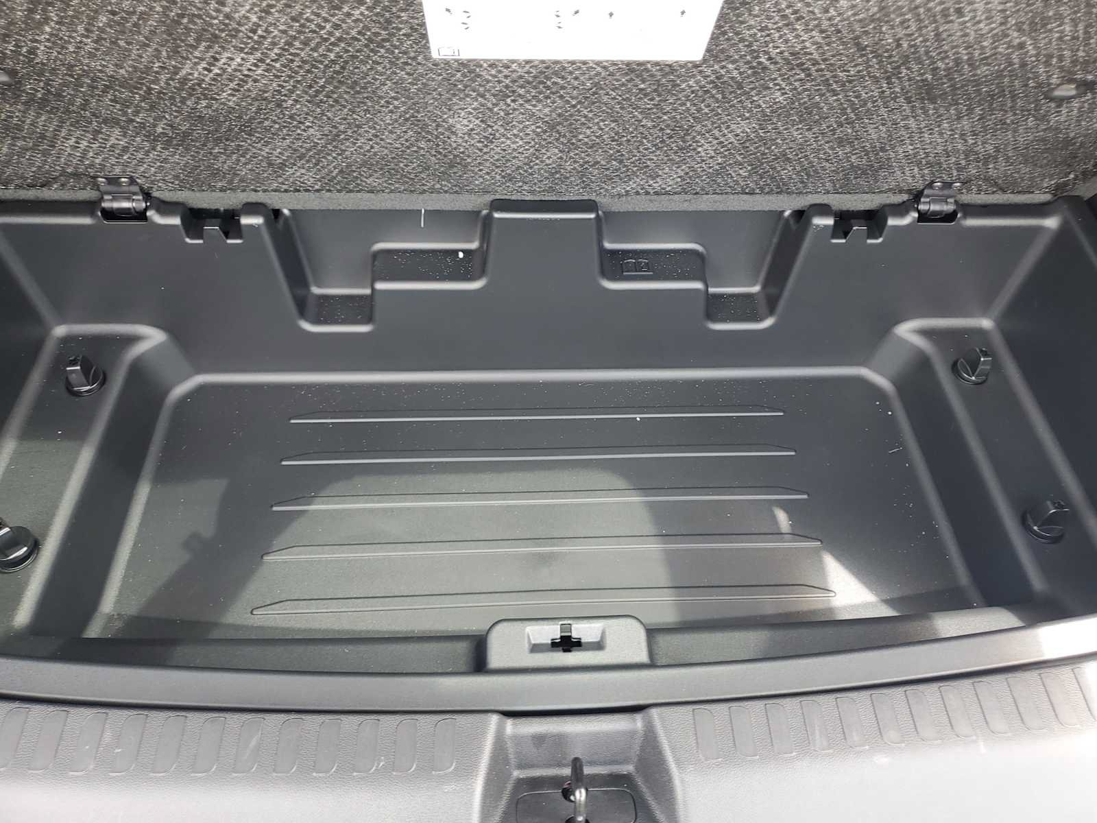New 2026 GMC Acadia AT4 w/ Luxury Package AWD/4WD image 16