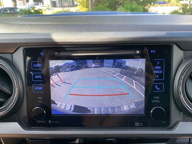 Used 2016 Toyota Tacoma TRD Sport w/ Towing Package image 22