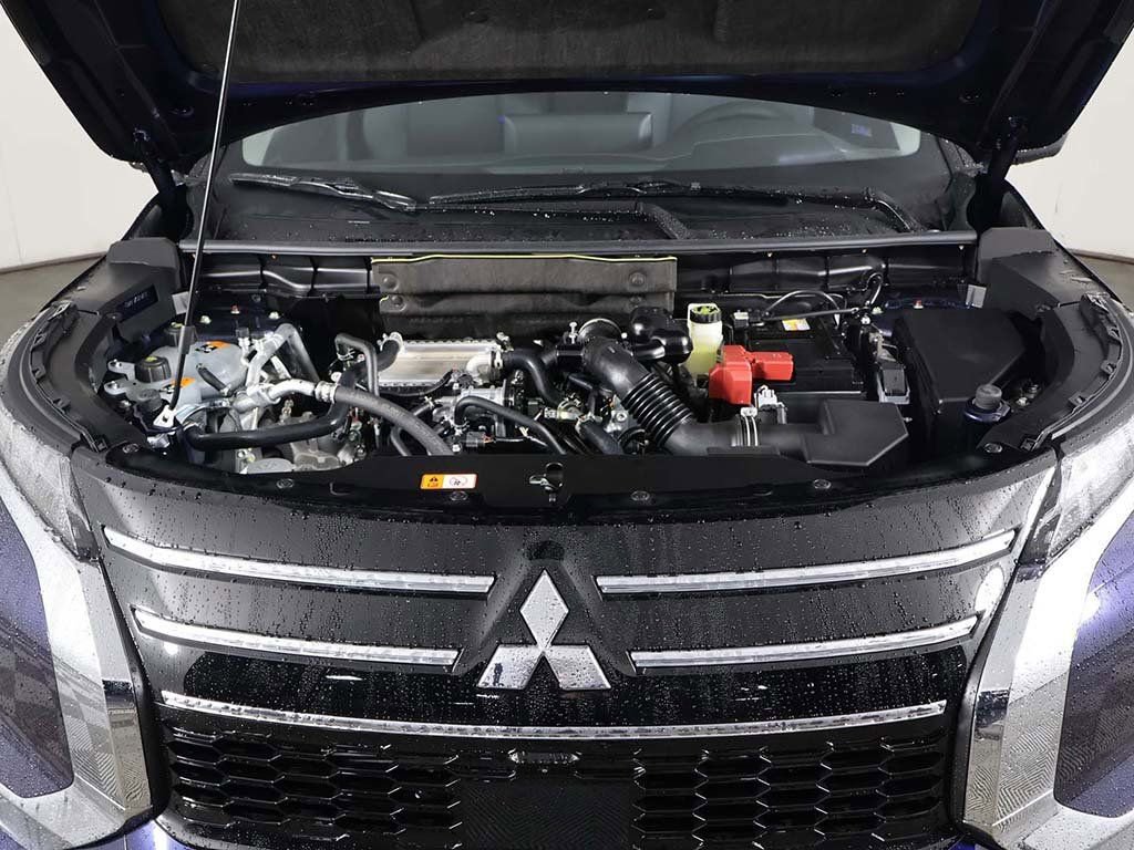 New 2026 Mitsubishi Outlander SE FWD image 22