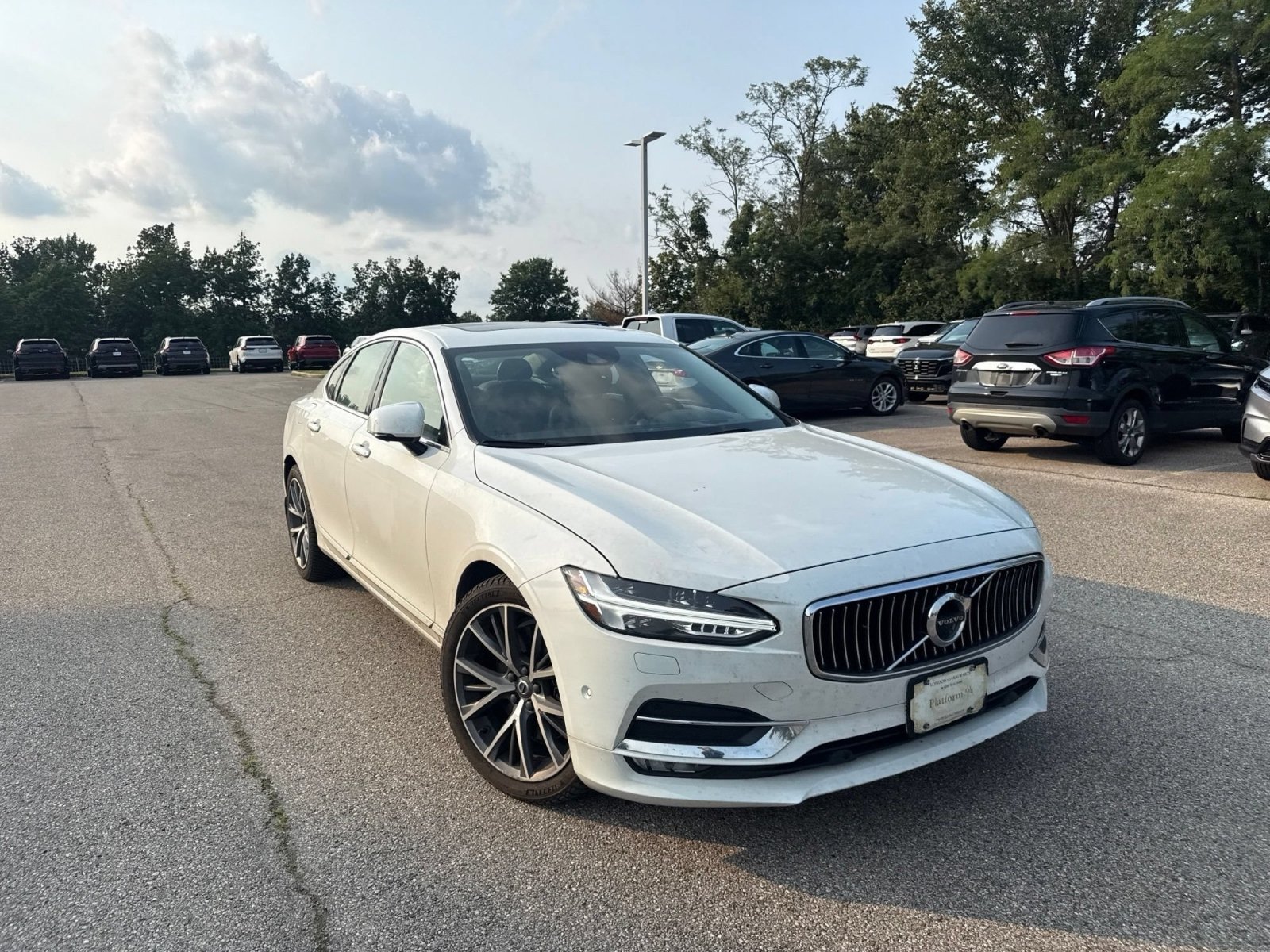 Used 2017 Volvo S90 T6 Inscription w/ Vision Package AWD/4WD image 26
