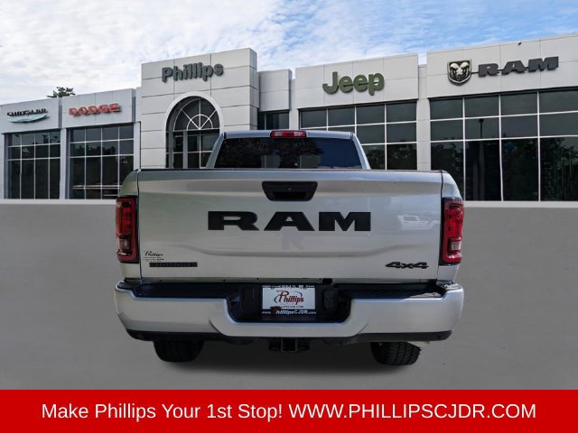 Used 2026 RAM 2500 Big Horn AWD/4WD image 4