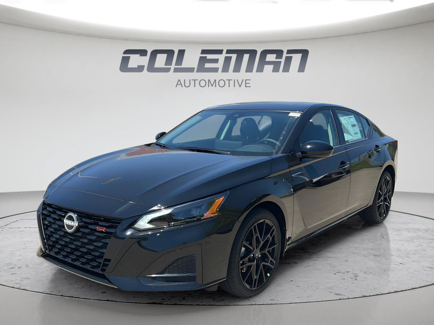 New 2026 Nissan Altima 2.5 SR w/ SR Midnight Edition Package AWD/4WD image 1