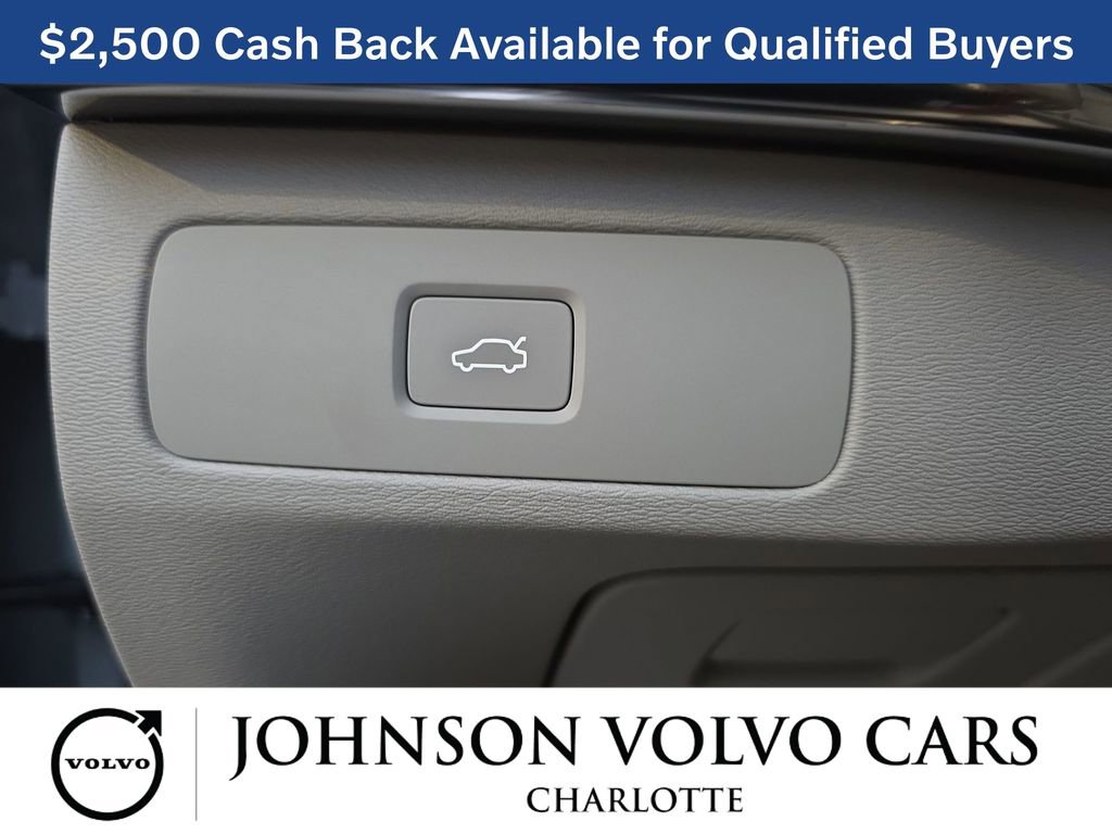 New 2026 Volvo XC90 B6 Ultra w/ Protection Package image 29