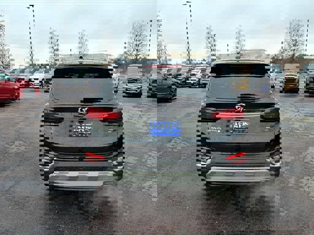 Used 2020 Hyundai Santa Fe SEL w/ Convenience Package image 19