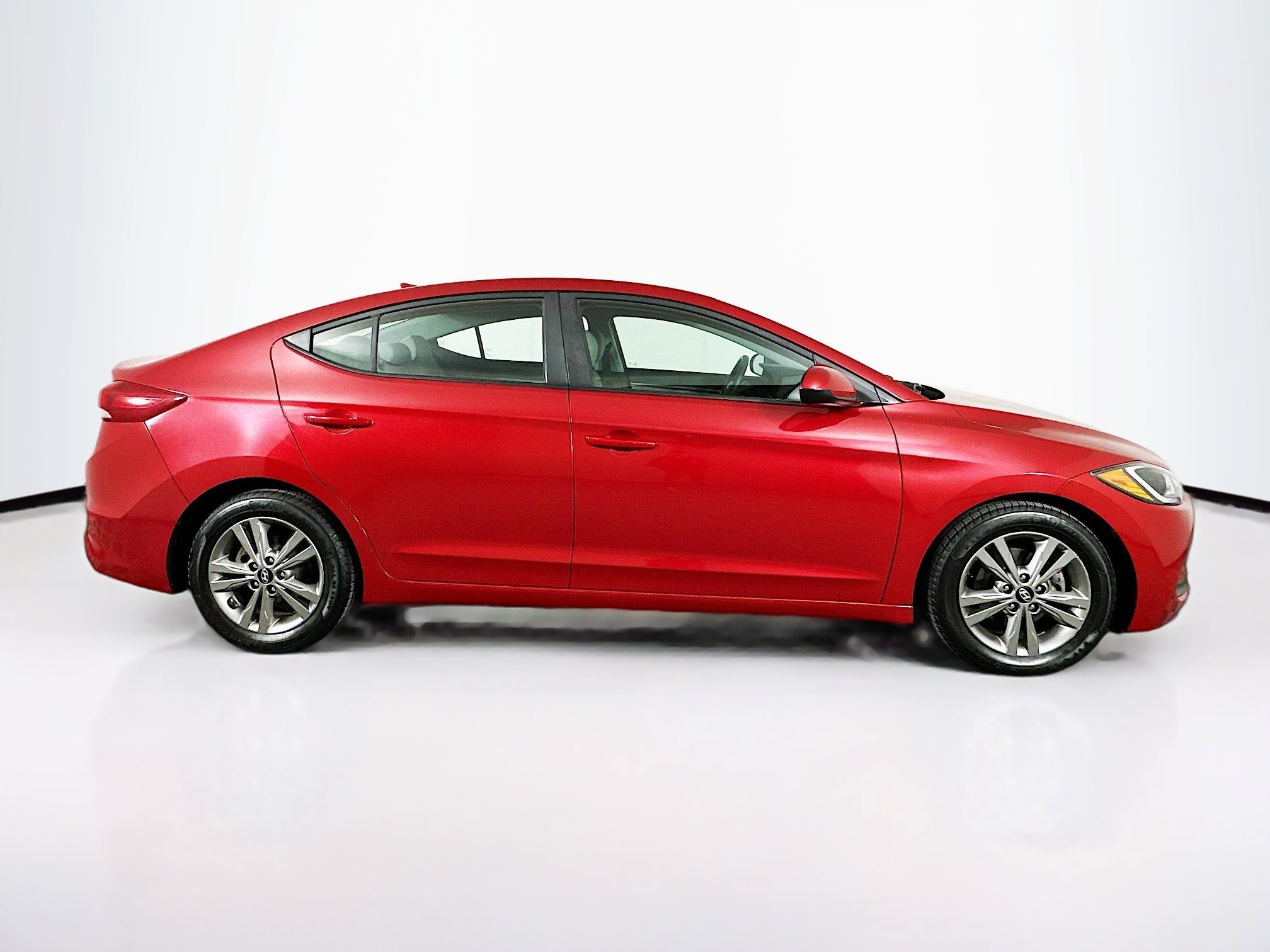 Used 2018 Hyundai Elantra SEL image 10