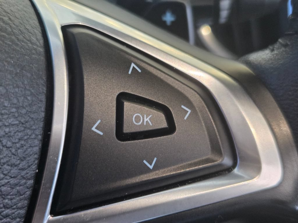 Used 2019 Ford Edge Titanium w/ Cold Weather Package AWD/4WD image 35