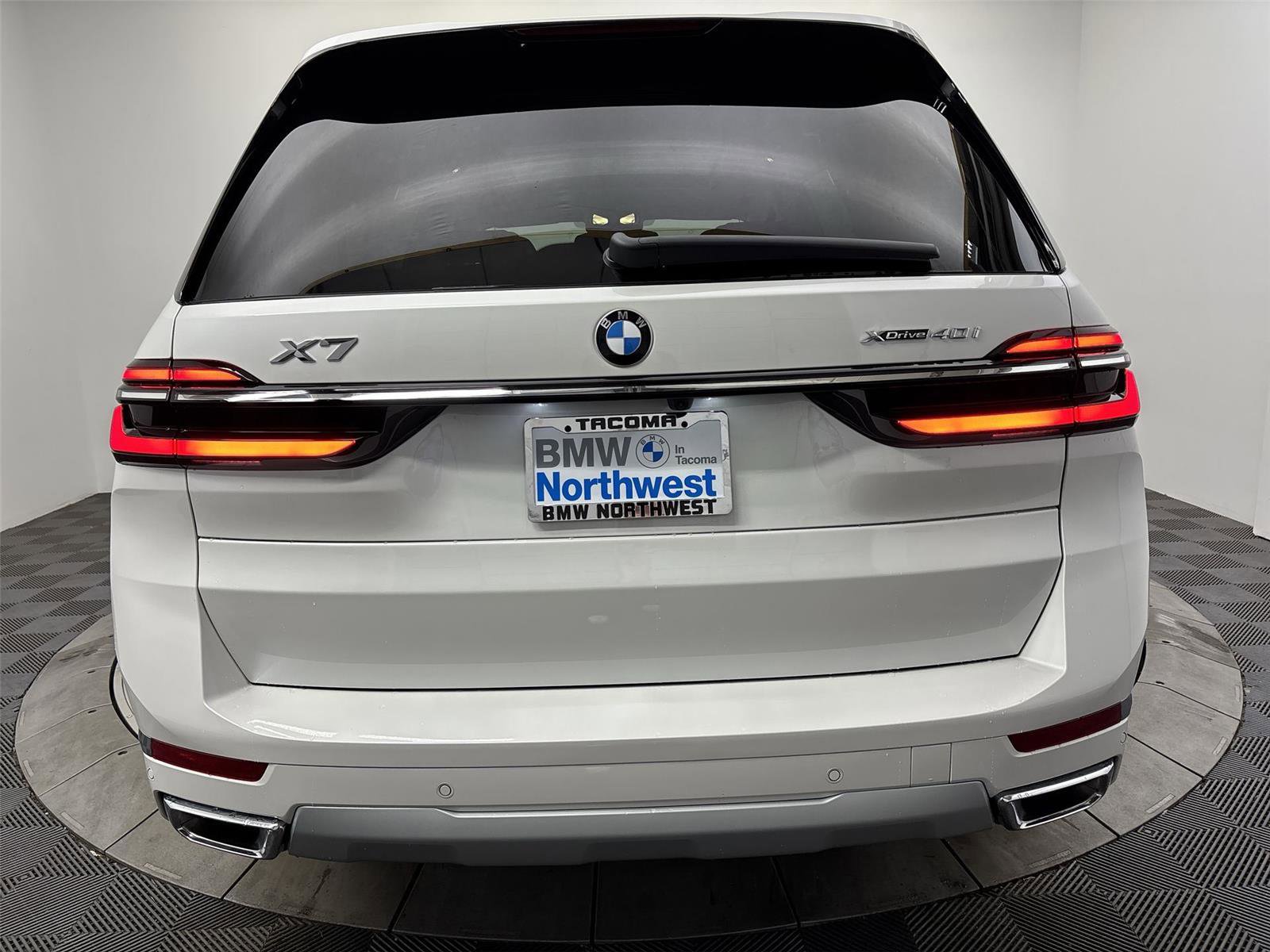 New 2026 BMW X7 xDrive40i image 15