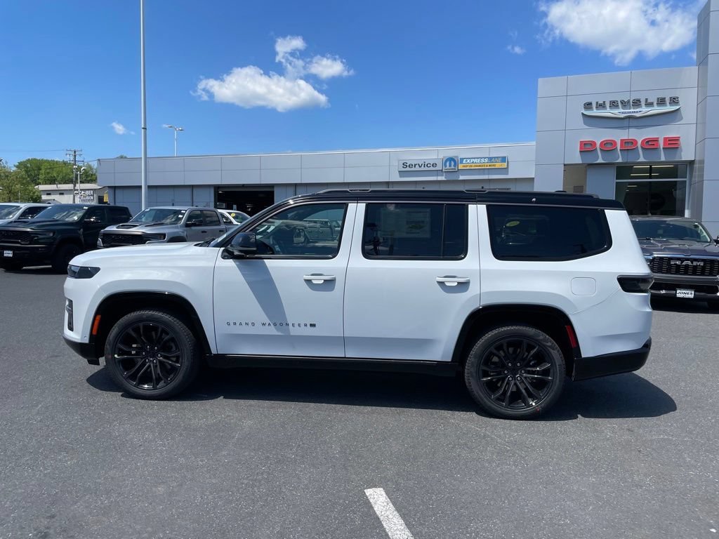 New 2026 Jeep Grand Wagoneer Summit AWD/4WD image 4
