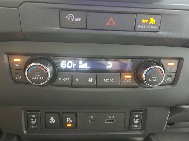 Used 2023 Nissan Frontier SV w/ SV Convenience Package RWD image 29