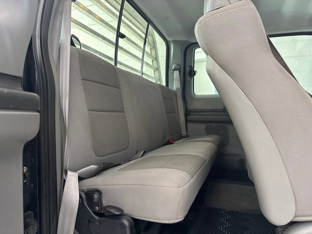 Used 2007 Ford F350 XLT AWD/4WD image 7
