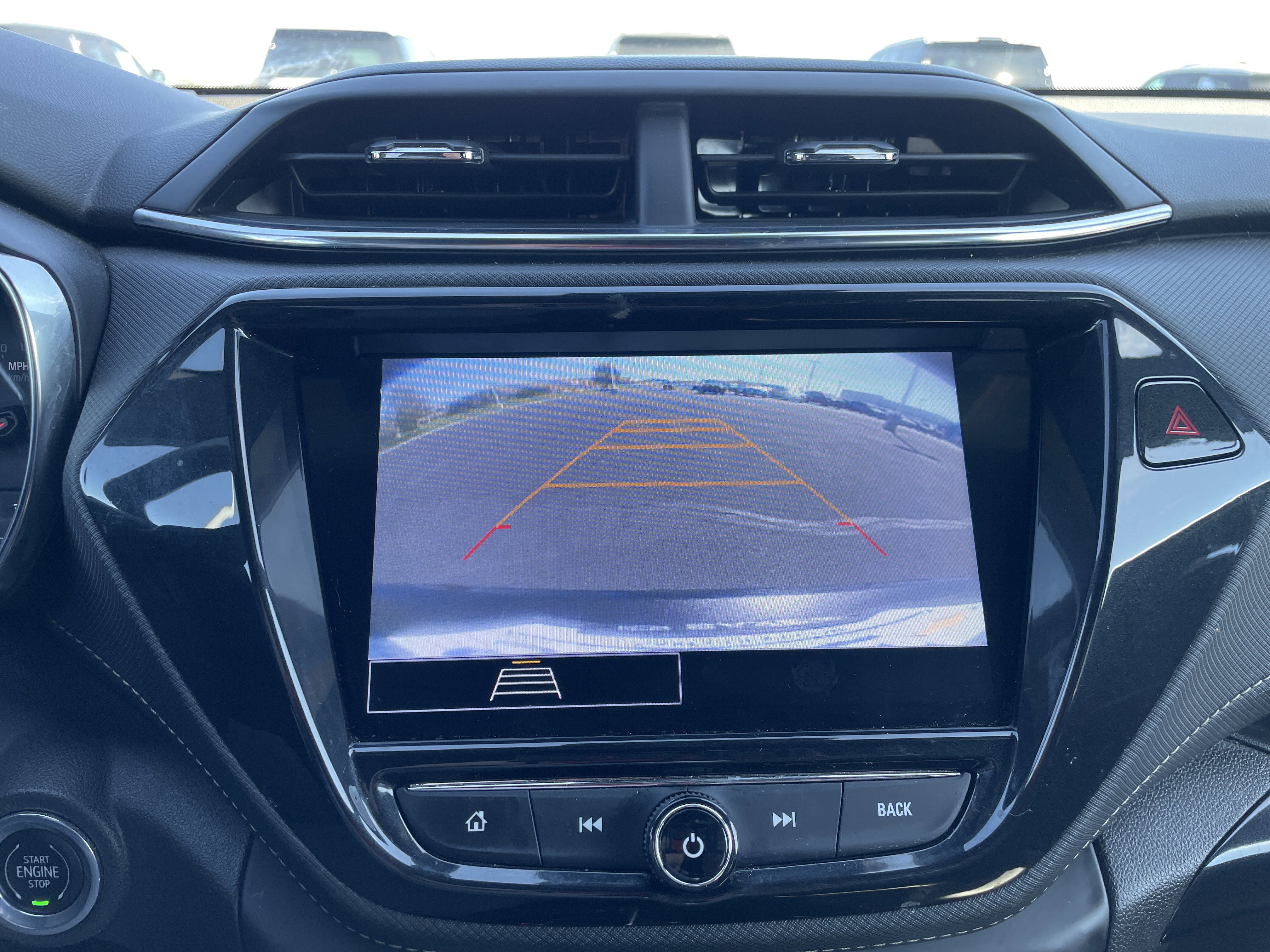 Certified 2023 Chevrolet TrailBlazer ACTIV w/ Sun and Liftgate Package FWD image 13
