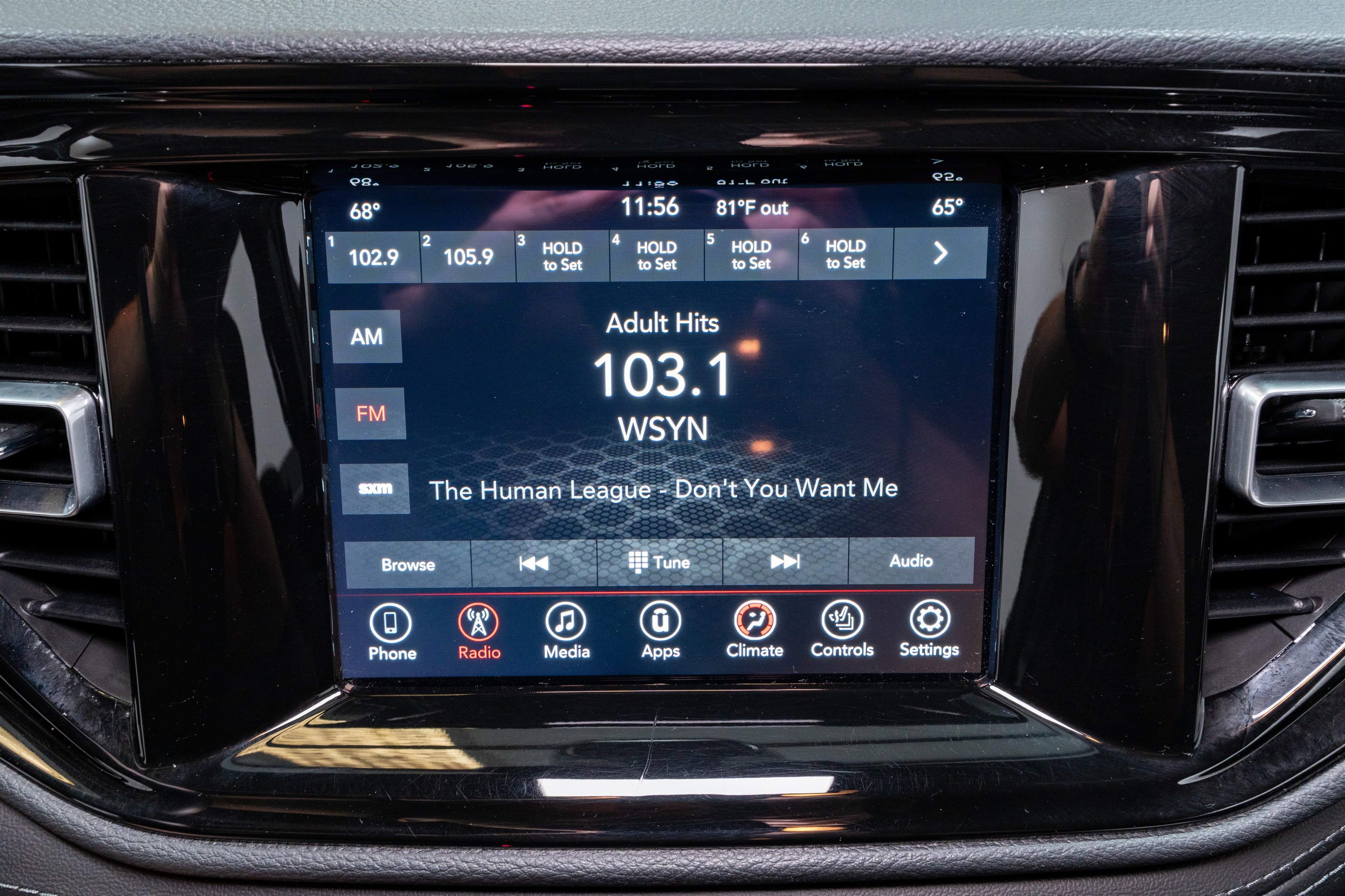 Used 2023 Dodge Durango SXT image 15
