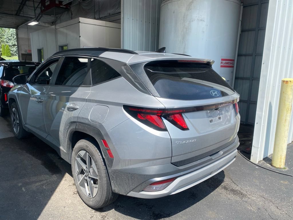 Used 2025 Hyundai Tucson SEL AWD/4WD image 3