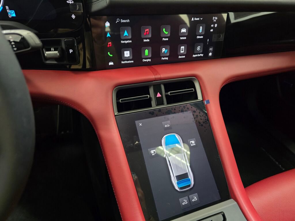 New 2025 Porsche Taycan 4S image 16