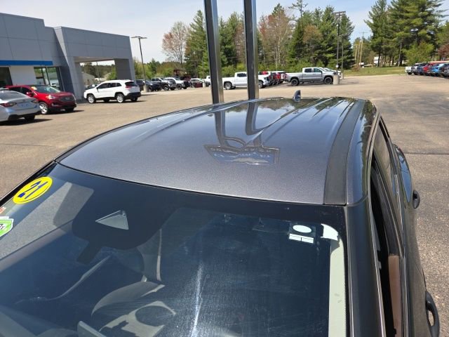 Used 2021 Nissan Rogue S AWD/4WD image 34