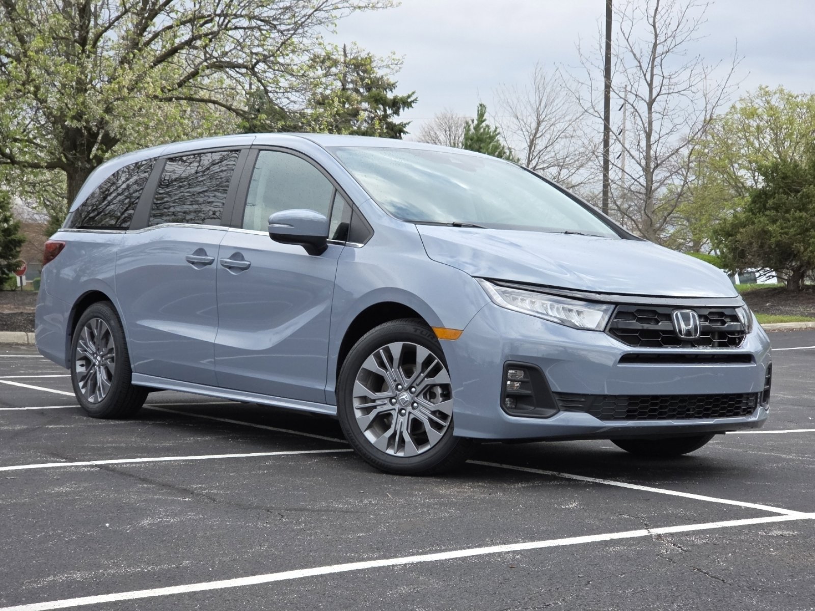 Certified 2025 Honda Odyssey Touring image 2