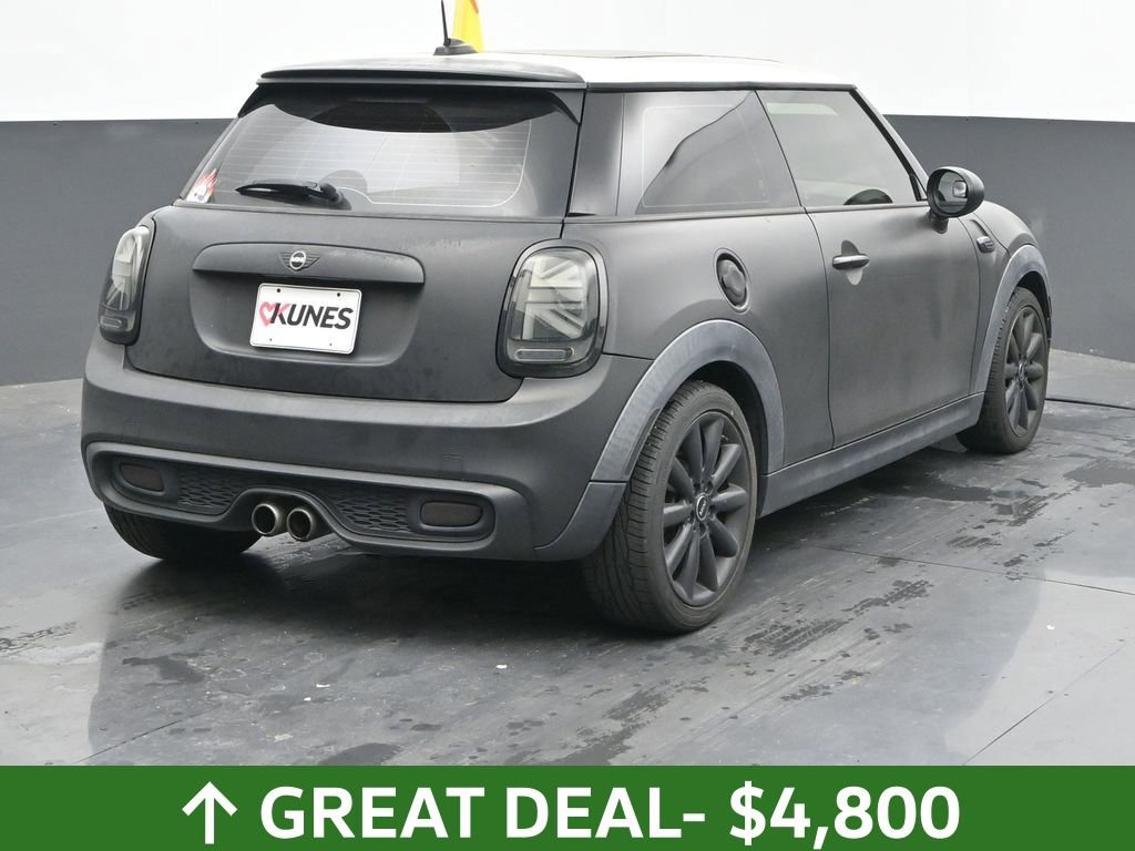 Used 2015 MINI Cooper S image 9