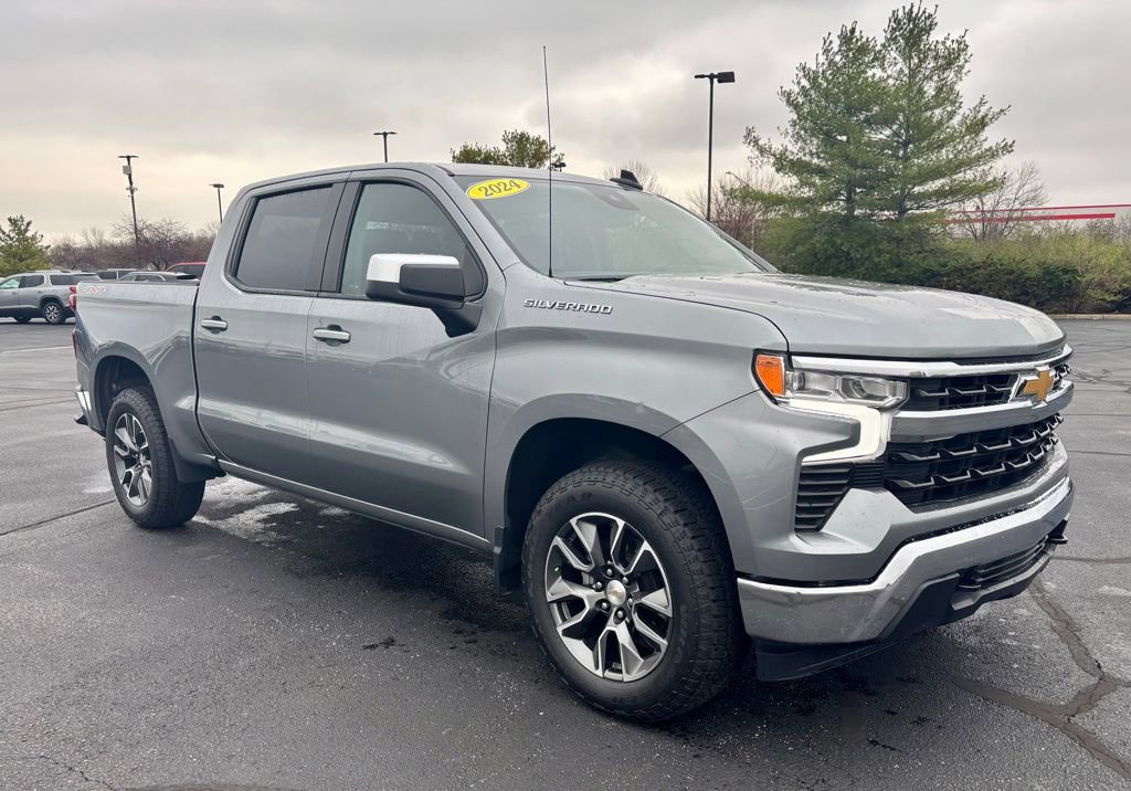 Used 2024 Chevrolet Silverado 1500 LT image 9