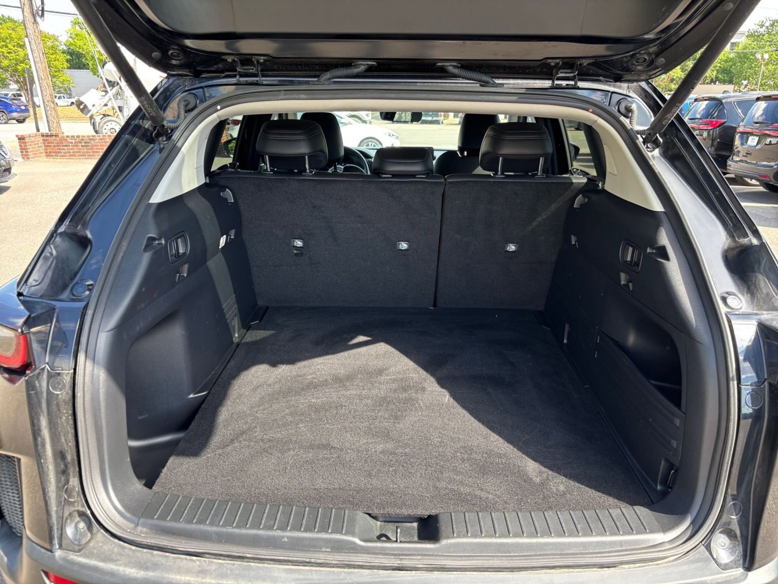 Used 2025 MAZDA CX-50 2.5 Hybrid w/ Premium Plus Pkg AWD/4WD image 33