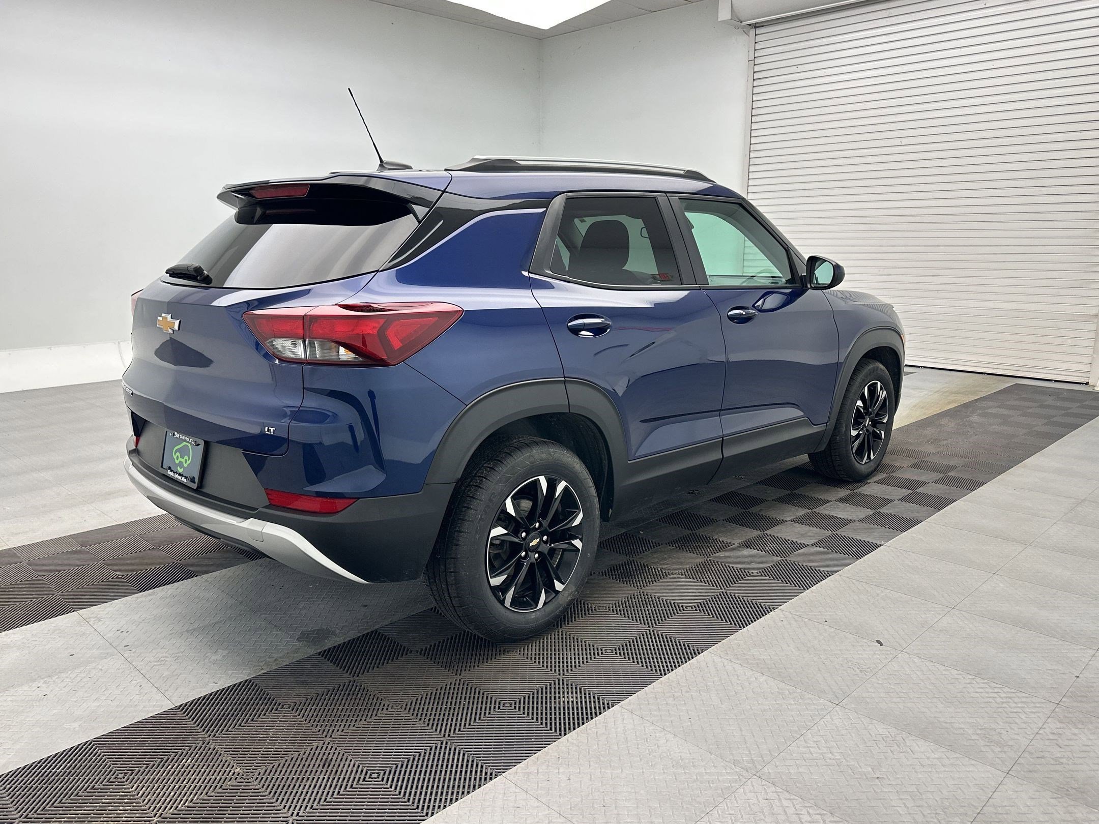 Certified 2023 Chevrolet TrailBlazer LT FWD image 9