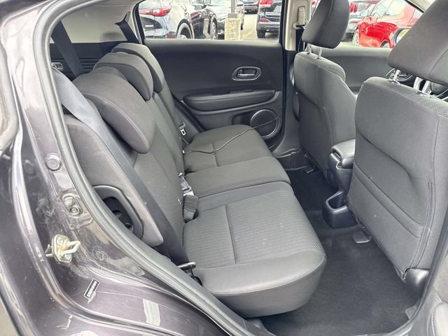 Used 2018 Honda HR-V EX image 11