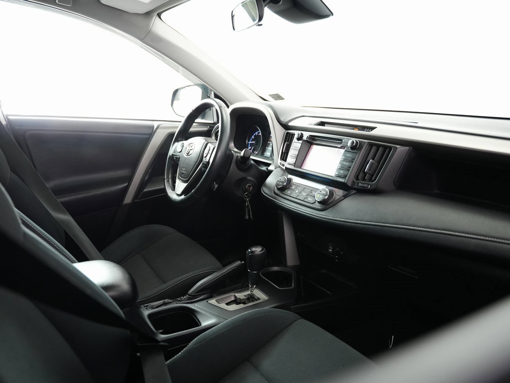 Used 2017 Toyota RAV4 XLE image 56