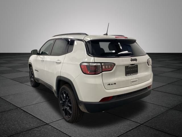 New 2026 Jeep Compass Latitude image 4