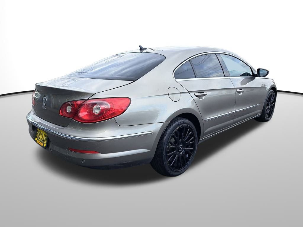 Used 2009 Volkswagen CC VR6 Sport image 7