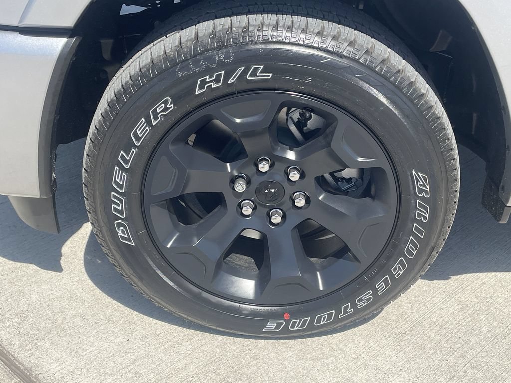 New 2025 RAM 1500 Lone Star AWD/4WD image 9