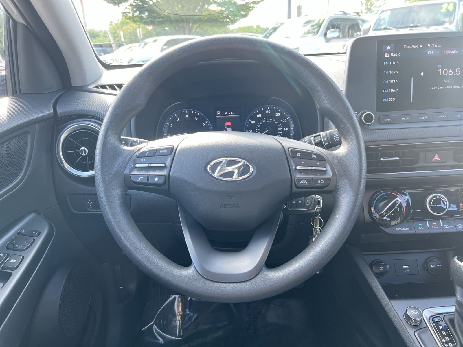 Used 2023 Hyundai Kona SE AWD/4WD image 15