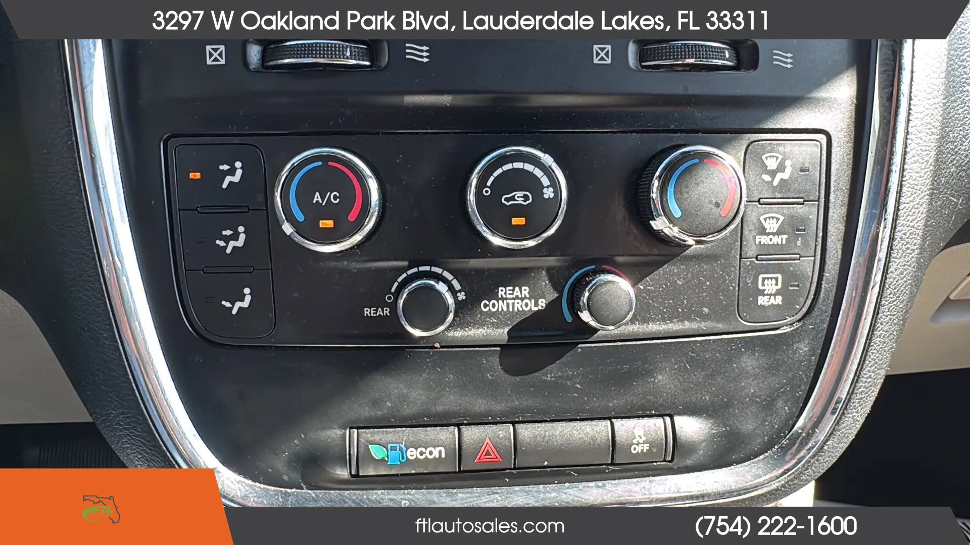 Used 2018 Dodge Grand Caravan SXT image 58
