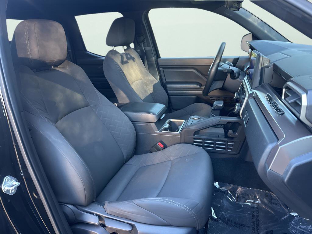 Used 2024 Toyota Tacoma SR5 image 16