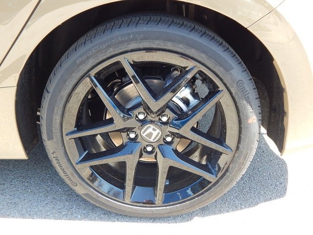 Certified 2025 Honda Civic Sport image 5