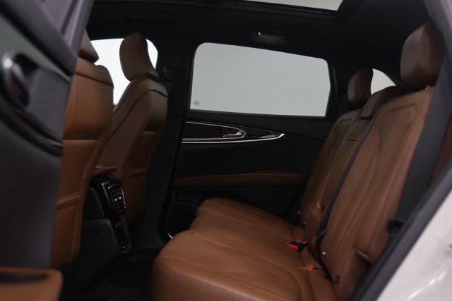 Used 2023 Lincoln Nautilus Reserve AWD/4WD image 30