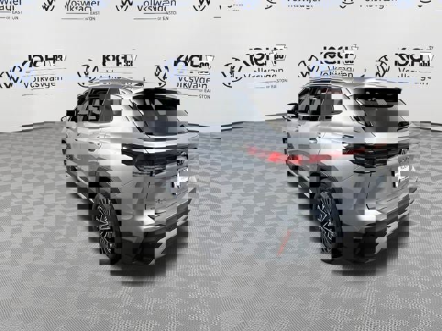 New 2025 Volkswagen Tiguan S image 7